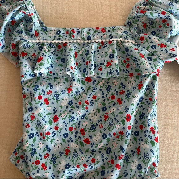 Floral Ruffle Swimsuit - Picture 3 of 4